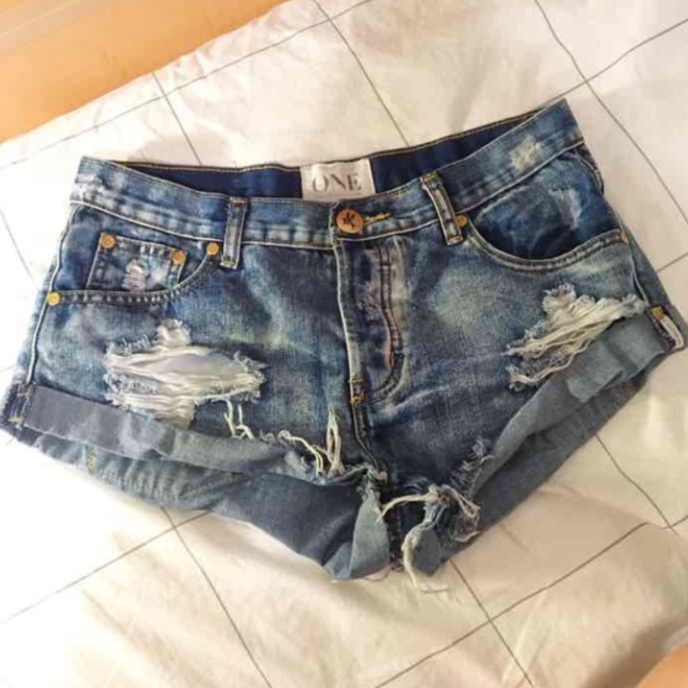 One Teaspoon Mustang Bandit Shorts